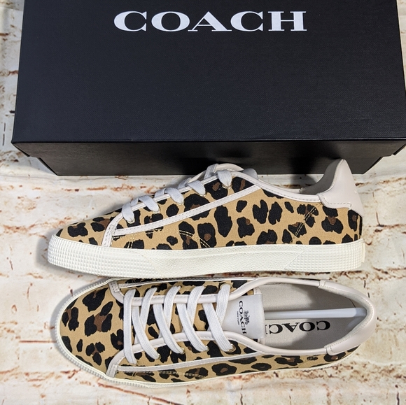 🆕 SALE Coach Leopard Low Top Sneakers - Picture 4 of 8